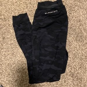 Alphalete Joggers-m